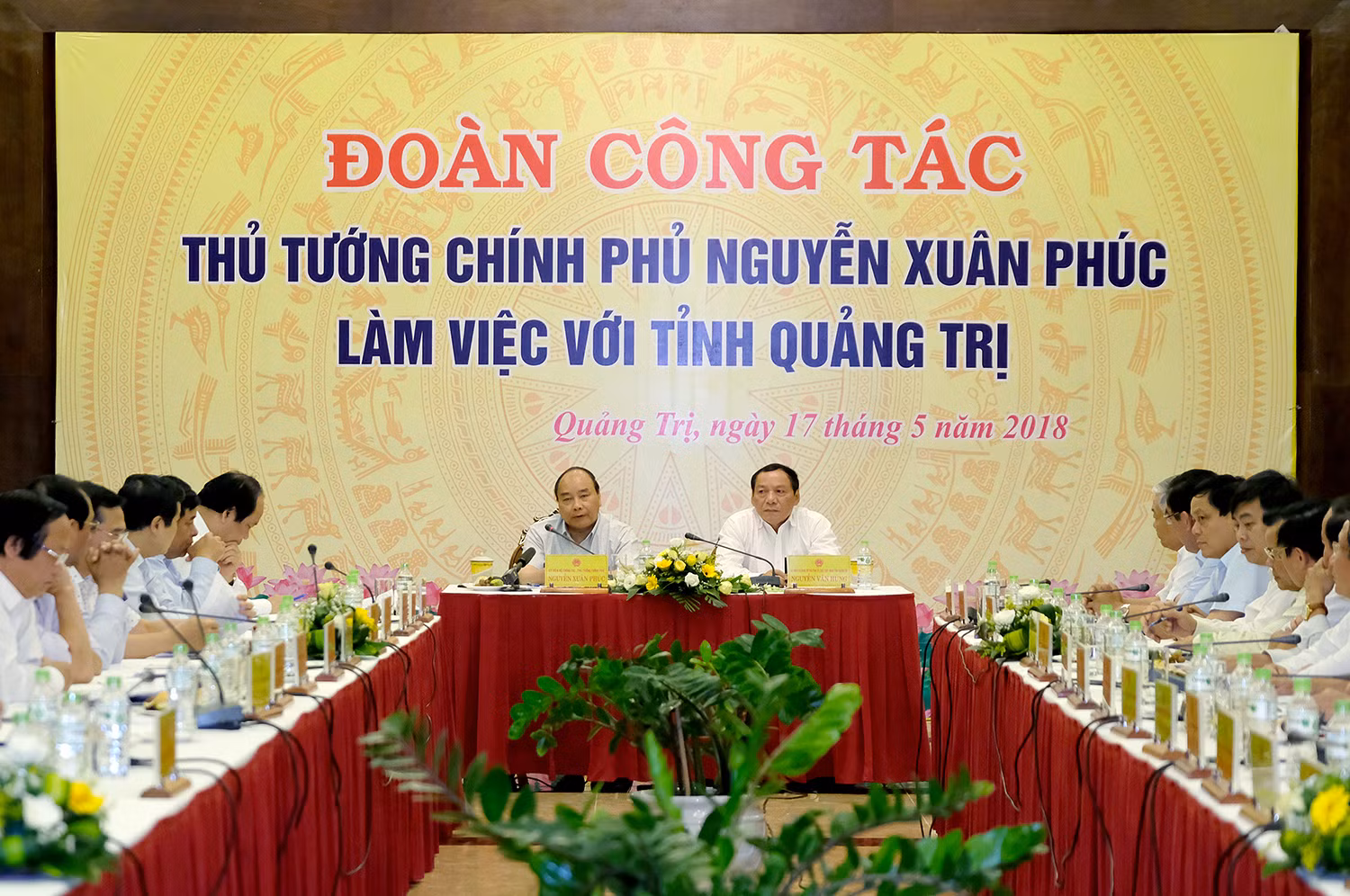 Thủ tướng bày tỏ ấn tượng với sự phát triển đáng khích lệ của tỉnh. (Ảnh: VGP)