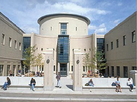 Carnegie Mellon được biết đến với những thế mạnh trong lĩnh vực khoa học và công nghệ. Sinh viên học tại trường có cơ hội để tham gia nghiên cứu và thậm chí có thể nhận được các khoản trợ cấp, học bổng mùa hè để hỗ trợ nghiên cứu. Châm ngôn của trường: Chúng tôi không nghiên cứu tất cả mọi thứ, nhưng khi chúng tôi tập trung ở đâu, chúng tôi vượt trội.