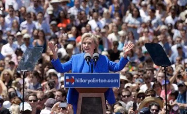 Bà Hillary Clinton, đang vận động để trở thành ứng cử viên của đảng Dân chủ. Ảnh: Reuters.