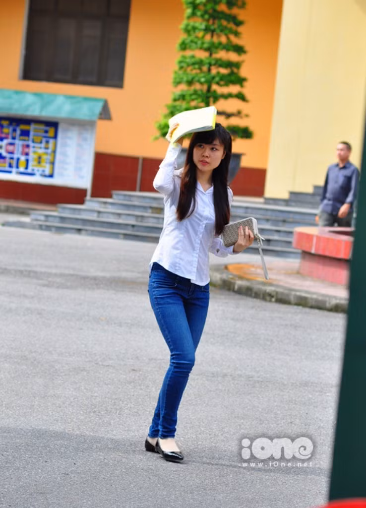 Thí sinh dự thi Học viện Ngoại giao. ĐÁP ÁN CHÍNH THỨC CỦA BỘ GIÁO DỤC: TOÀN BỘ ĐÁP ÁN ĐH KHỐI B 2012 -TOÀN BỘ ĐÁP ÁN ĐH KHỐI A 2012 - TOÀN BỘ ĐÁP ÁN ĐH TOÁN, VĂN KHỐI D 2012 -TOÀN BỘ ĐÁP ÁN ĐH KHỐI C 2012 - ĐÁP ÁN ĐH CÁC MÔN NGOẠI NGỮ KHỐI D 2012