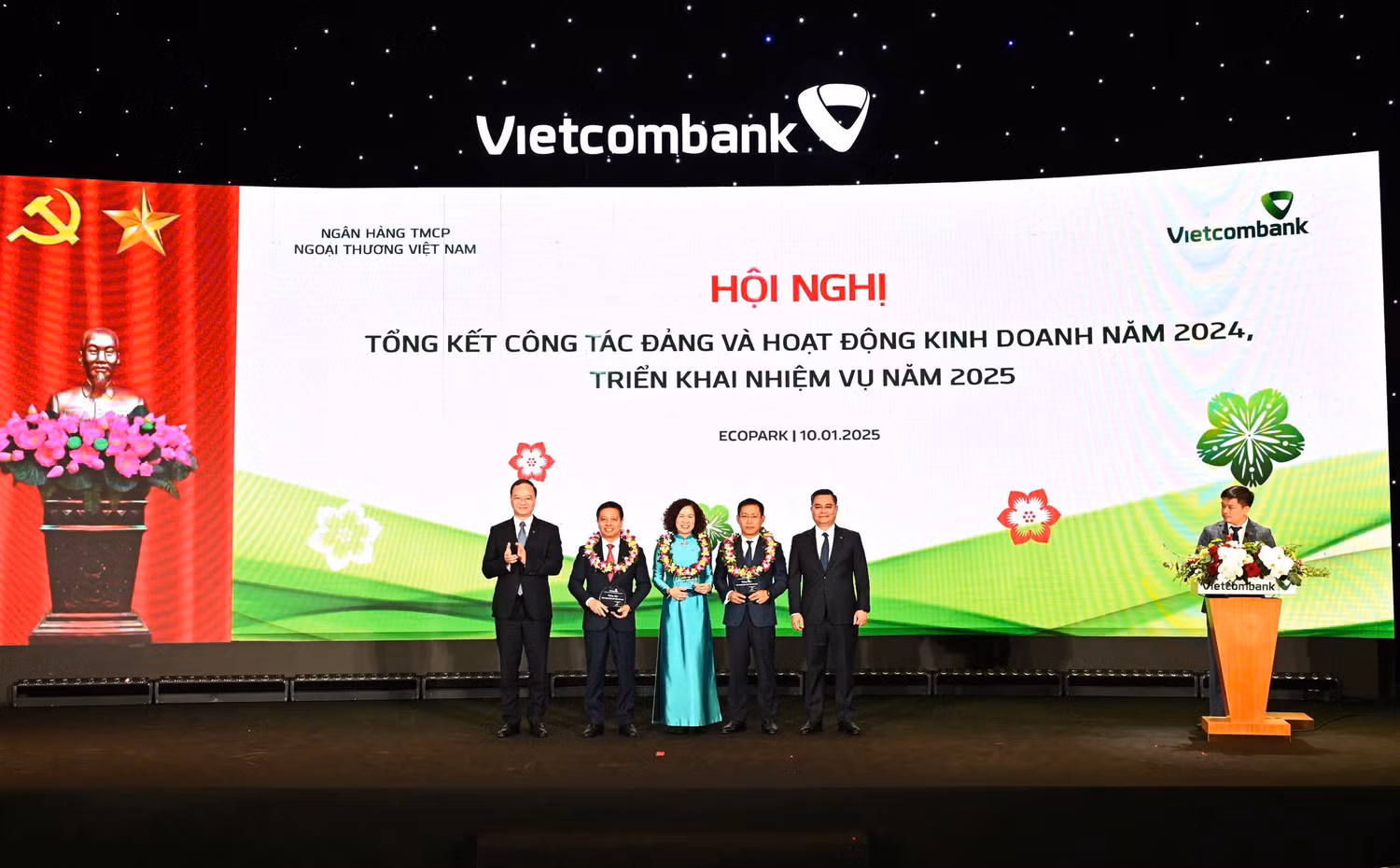 20250110_VCB_Tin Bai Hoi Nghi Tong Ket Kinh Doanh_anh 4.JPG