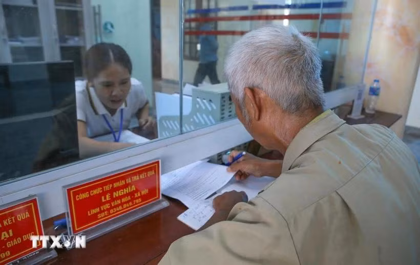 Bảo đảm bộ máy nhà nước đi vào hoạt động thông suốt, không bị gián đoạn sau khi thực hiện sắp xếp. (Ảnh: Công Luật/TTXVN)
