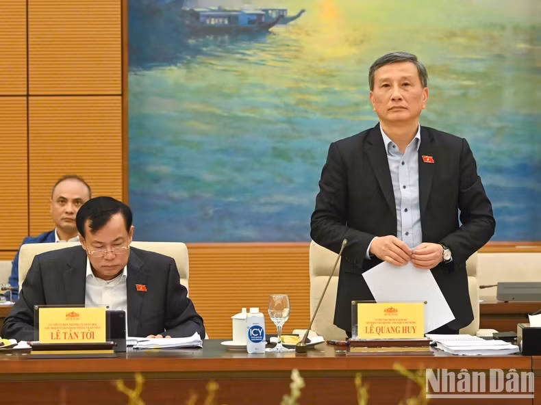 Chủ nhiệm Ủy ban Khoa học, Công nghệ và Môi trường Lê Quang Huy. (Ảnh: Duy Linh)