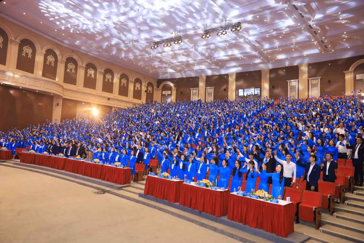 Lễ tổng kết năm 2023 và Mừng sinh nhật Ocean Edu 17 tuổi diễn ra tại Trường Đại học Vin University. Lễ tổng kết năm 2023 và Mừng sinh nhật Ocean Edu 17 tuổi diễn ra tại Trường Đại học Vin University.
