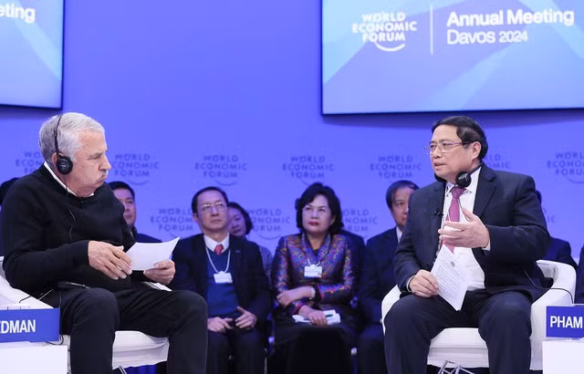 Phiên đối thoại chính sách của Thủ tướng Chính phủ được WEF đề xuất, xác định là một phiên điểm nhấn tại Hội nghị. Ảnh: VGP/Nhật Bắc 'Việt Nam: Định hướng tầm nhìn toàn cầu' - phiên đối thoại điểm nhấn tại WEF Davos- Ảnh 2.