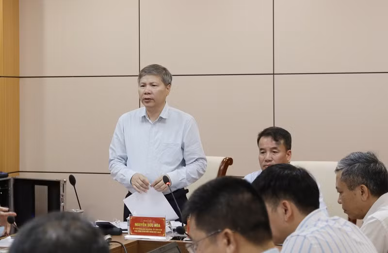 Phó Tổng Giám đốc Bảo hiểm xã hội Việt Nam Nguyễn Đức Hòa phát biểu tại Hội nghị.