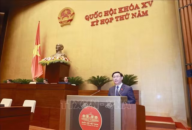 Chủ tịch Quốc hội Vương Đình Huệ phát biểu khai mạc Kỳ họp thứ 5, Quốc hội khóa XV.