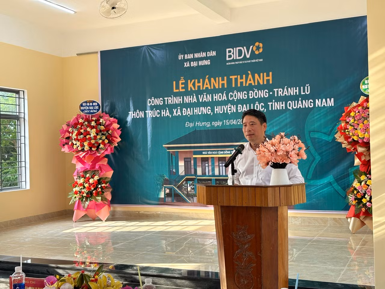 P.TGĐ-Chủ tịch Công đoàn Trần Phương BIDV phát biểu tại sự kiện.jpg