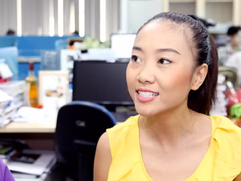 Nữ thí sinh của 'Cặp đôi Hoàn hảo' Đoan Trang sẽ ngồi 'ghế nóng' của chương trình tìm kiếm và đào tạo tài năng âm nhạc Việt.Đoan Trang là ca sĩ nổi tiếng với nhiều thành tích trong hoạt động âm nhạc. Cô đã có nhiều ca khúc 'hit' như: Tóc hát, Sô cô la, Bâng khuâng...Chia sẻ về vai trò mới, Đoan Trang nói: "Âm nhạc không chỉ là sự thưởng thức mà còn là nơi ta bồi bổ tâm hồn. Tham gia vào chương trình này, tôi muốn mọi người có cách nhìn nhận khác về âm nhạc", Đoan Trang nói. (Theo Vnexpress)