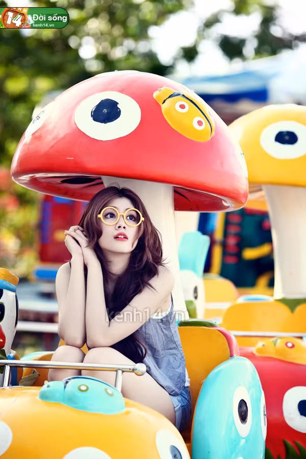 Bởi khi nhỏ, Huỳnh Tiên không được lanh lẹ và có máu liều như thế. Không ngờ bây giờ, cô bạn lại có ý chí với việc trở thành hoa hậu dù chỉ mới 16 tuổi đầu. Nguyên nhân cũng do Huỳnh Tiên xem cuộc thi này là một trong những cộc mốc lớn nhất của sự nghiệp.(Theo Kênh 14) Bởi khi nhỏ, Huỳnh Tiên không được lanh lẹ và có máu liều như thế. Không ngờ bây giờ, cô bạn lại có ý chí với việc trở thành hoa hậu dù chỉ mới 16 tuổi đầu. Nguyên nhân cũng do Huỳnh Tiên xem cuộc thi này là một trong những cộc mốc lớn nhất của sự nghiệp.(Theo Kênh 14)