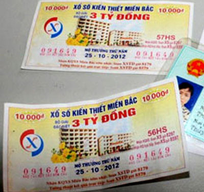 Hình ảnh tấm vé số trúng giải độc đắc 200 triệu đồng.