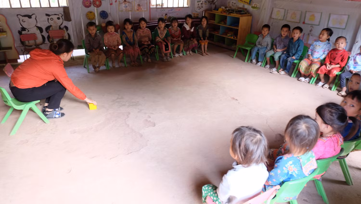 Lớp học của cô Chim Thị Mừng, lớp của cô Mừng được đánh giá cao, hoàn thành xuất sắc 100% chỉ tiêu đảm bảo chất lượng giáo dục. Ảnh: LC