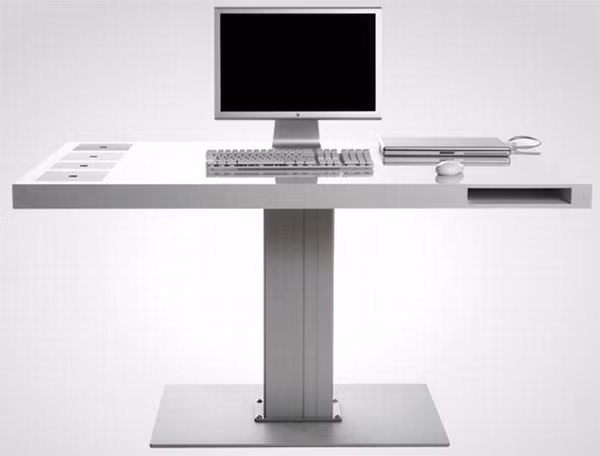 2. Mini milk desk Được thiết kế bởi công ty Soren Rose tại Copenhagen, chiếc bàn làm việc với bảng điều khiển này được lấy cảm hứng từ một loạt sản phẩm Apple Milk và rất phù hợp cho các không gian hạn chế như văn phòng, phòng khách sạn hay căn hộ chung cư. Bên cạnh đó, nó cũng được lắp một ổ cáp, và các ngăn bảo mật. Với bề mặt chỉ rộng 50cm, Mini milk desk thực sự là một thiết kế nhỏ gọn và tiện ích khi bạn gắn nó lên tường hay tùy chỉnh cho phù hợp với không gian và phong cách làm việc. 2. Mini milk desk Được thiết kế bởi công ty Soren Rose tại Copenhagen, chiếc bàn làm việc với bảng điều khiển này được lấy cảm hứng từ một loạt sản phẩm Apple Milk và rất phù hợp cho các không gian hạn chế như văn phòng, phòng khách sạn hay căn hộ chung cư. Bên cạnh đó, nó cũng được lắp một ổ cáp, và các ngăn bảo mật. Với bề mặt chỉ rộng 50cm, Mini milk desk thực sự là một thiết kế nhỏ gọn và tiện ích khi bạn gắn nó lên tường hay tùy chỉnh cho phù hợp với không gian và phong cách làm việc.