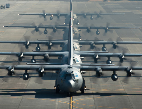 Máy bay vận tải C-130 Mỹ