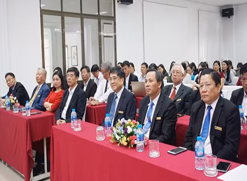 Các đại biểu tham dự buổi lễ bổ nhiệm Phó Hiệu trưởng Trường Đại học Bà Rịa - Vũng Tàu (ảnh: NHG)