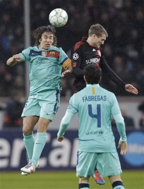 Leverkusen vẫn chiến đấu ngoan cường.