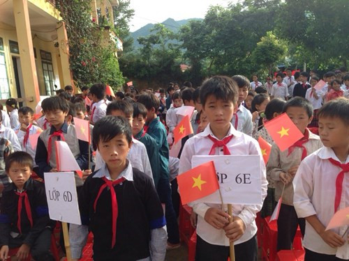 Chính phủ ban hành Nghị định 116/2016/NĐ-CP có thêm nhiều chính sách hỗ trợ học sinh những vùng đặc biệt khó khăn. ảnh: giaoduc.net.vn