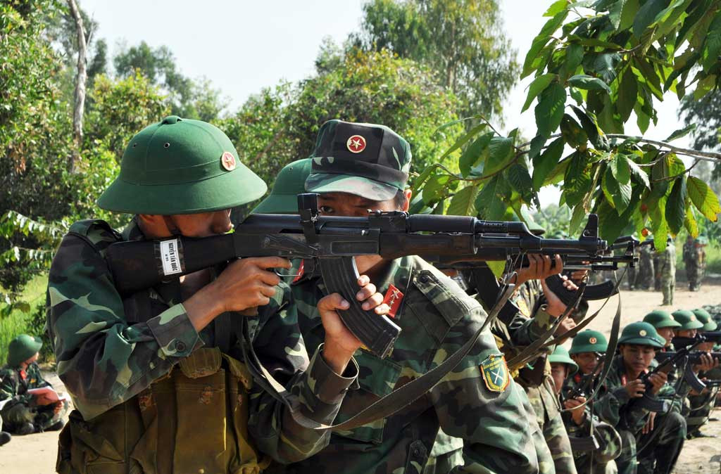 Mức lương cơ sở đối với cán bộ công nhân viên và lực lượng vũ trang được điều chỉnh từ 15/7/2016.