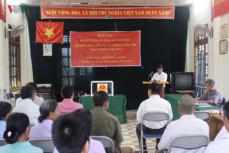 Khu vực bỏ phiếu số 3, xã Phỏng Lái, huyện Thuận Châu, Sơn La khai mạc bầu cử Khu vực bỏ phiếu số 3, xã Phỏng Lái, huyện Thuận Châu, Sơn La khai mạc bầu cử