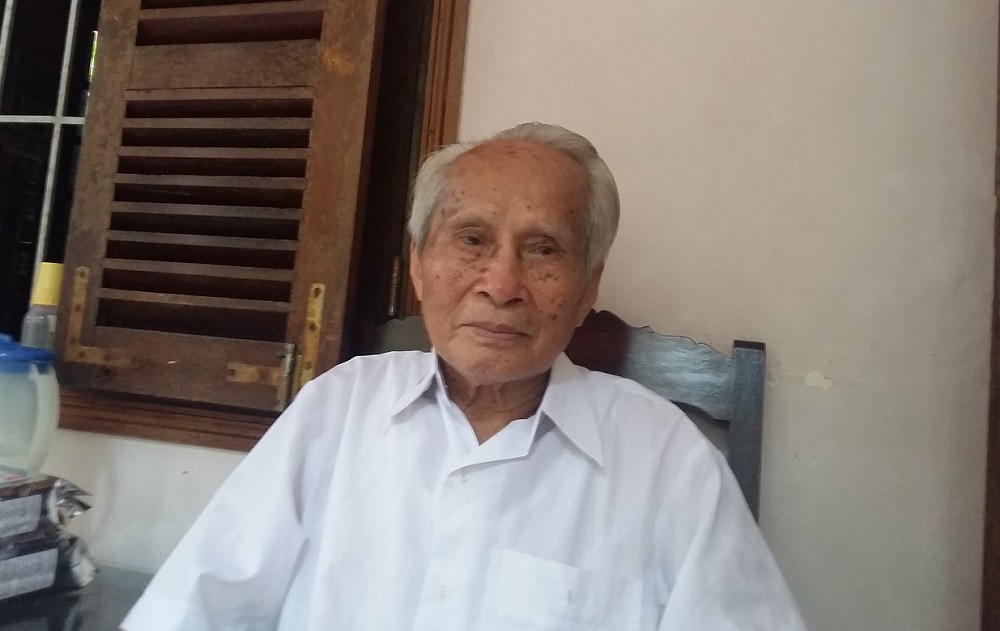 Trung tướng Nguyễn Quốc Thước đề nghị lãnh đạo Thành phố Hà Nội làm rõ nghi ngờ của dư luận về 53 tỷ đồng chi cho cắt tỉa cỏ, cây cảnh trên Đại lộ Thăng Long. ảnh: Ngọc Quang.
