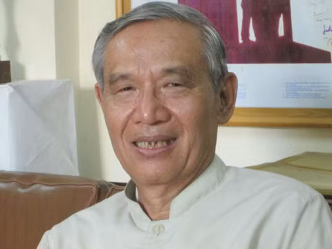 "Văn hóa Việt đang xuống dốc vì nhiều vấn đề phát triển... lộn ngược" ảnh 3 TS Nguyễn Nhã: Nền tảng của văn hóa Việt là “yêu nước trong xây dựng”