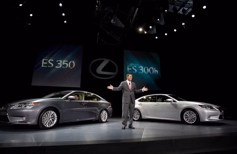 Lexus ES 300h Hybrid Lexus ES 300h Hybrid