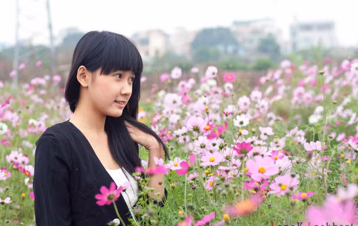 Hot girl 16 trăng tròn bừng sáng mùa Xuân ảnh 8