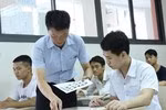 Việc đầu tư cho mỗi kỳ thi hiện nay thường rất lớn (Ảnh minh họa: Giaoducthoidai.vn) Việc đầu tư cho mỗi kỳ thi hiện nay thường rất lớn (Ảnh minh họa: Giaoducthoidai.vn)