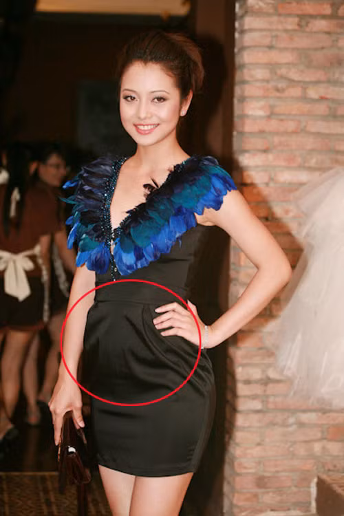 'Gái một con' Jennifer Phạm...