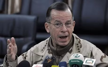 Mike Mullen đã lên tiếng xác nhận thông tin cho rằng ông Zardari đã viết thư đề nghị Washington giúp lật đổ các lãnh đạo quân sự hàng đầu