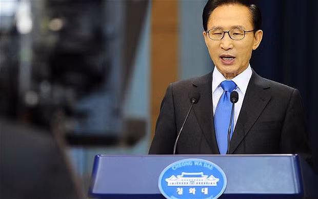 Tổng thống Hàn Quốc Lee Myung Bak keu gọi cuộc họp Hội đồng An ninh Quốc gia khẩn cấp và tăng cường biện pháp an ninh