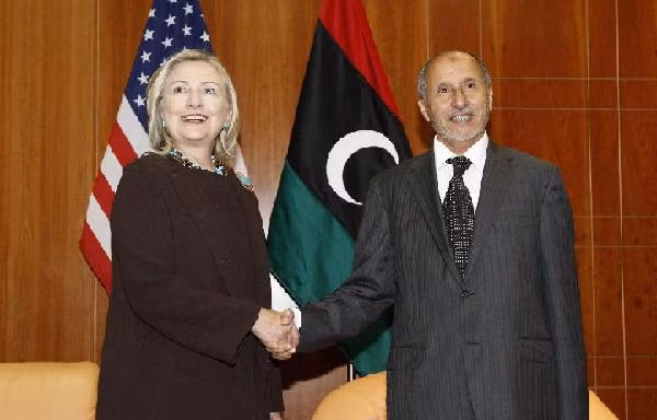 Ngoại trưởng Clinton và Chủ tịch NTC Mustafa Abdul Jalil