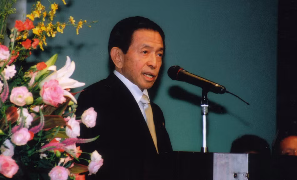 Ông Takeo Nishioka Ông Takeo Nishioka