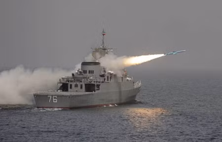 Chiến hạm của Iran-Ảnh: Defence News Chiến hạm của Iran-Ảnh: Defence News