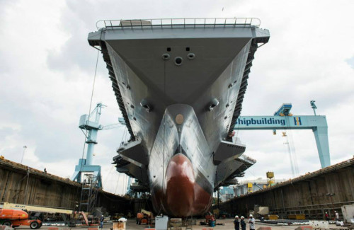 Tàu sân bay động cơ hạt nhân thế hệ mới USS Gerald R Ford Mỹ, Hải quân Mỹ dự kiến sẽ đi vào hoạt động trong năm 2016 Tàu sân bay động cơ hạt nhân thế hệ mới USS Gerald R Ford Mỹ, Hải quân Mỹ dự kiến sẽ đi vào hoạt động trong năm 2016