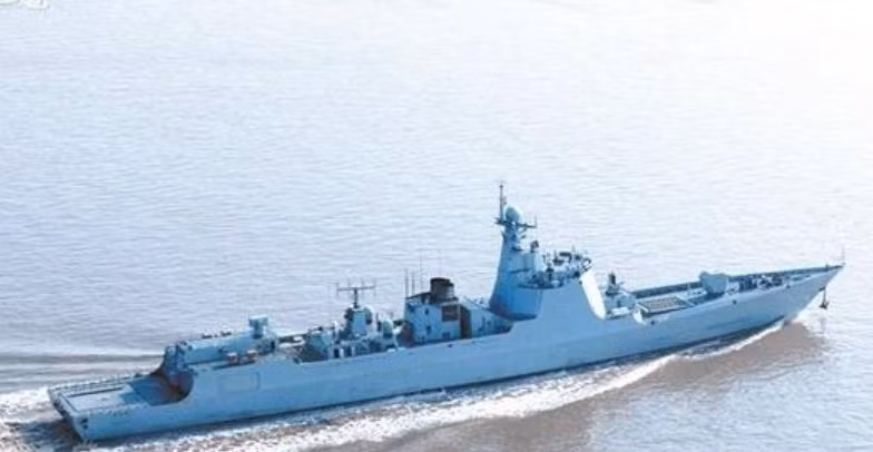 Tàu khu trục tên lửa Trường Sa số hiệu 173 Type 052D đã hoàn thành chạy thử trên biển (nguồn mạng sina Trung Quốc)