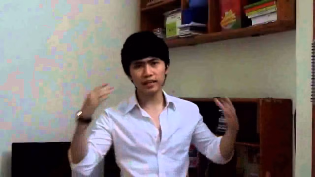 'Thưa Kẻ lười biếng, cậu đúng là quả bom tấn'!