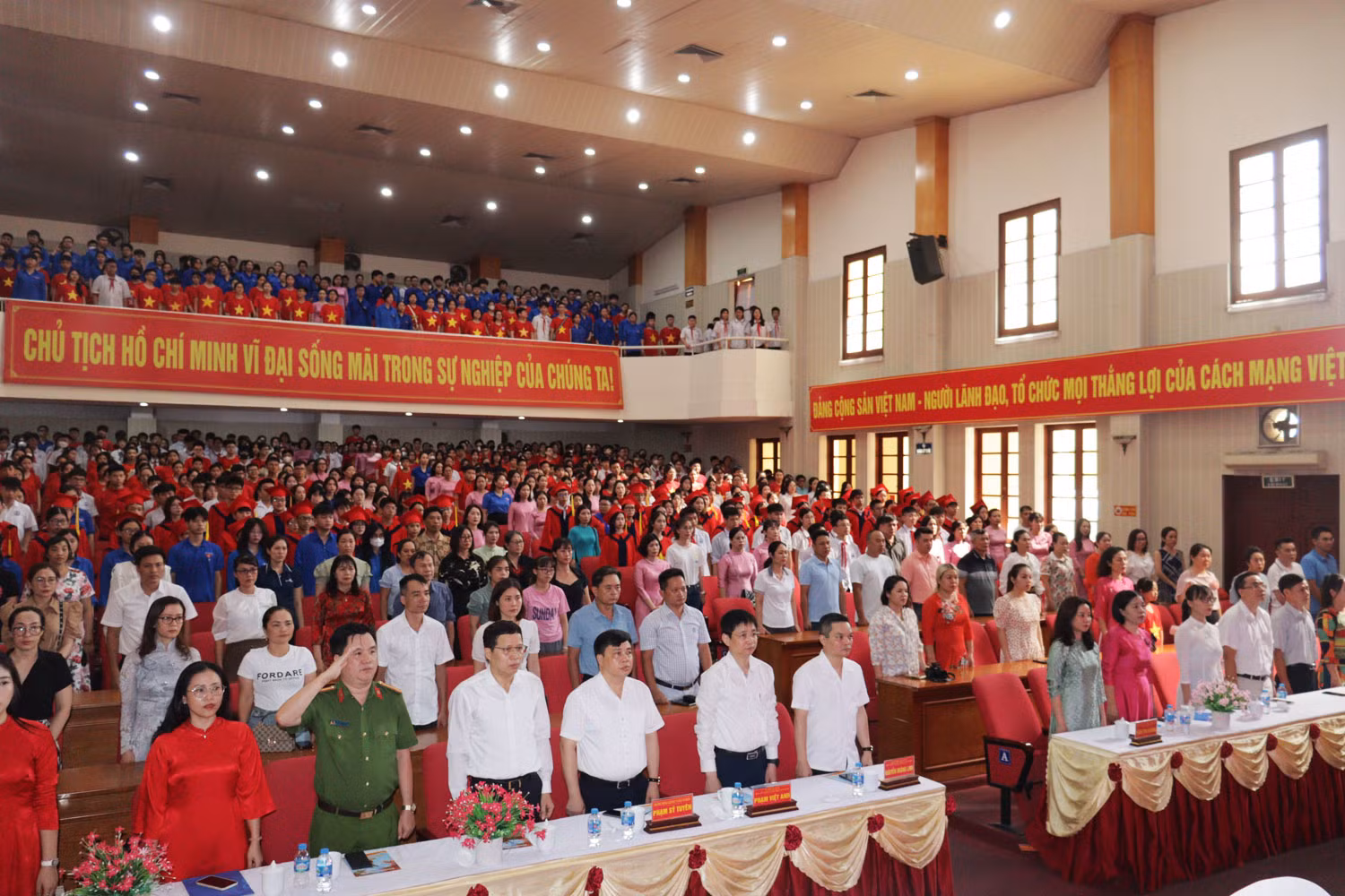 GDVN_thcs-ngo-quyen-bieu-duong-3.jpg