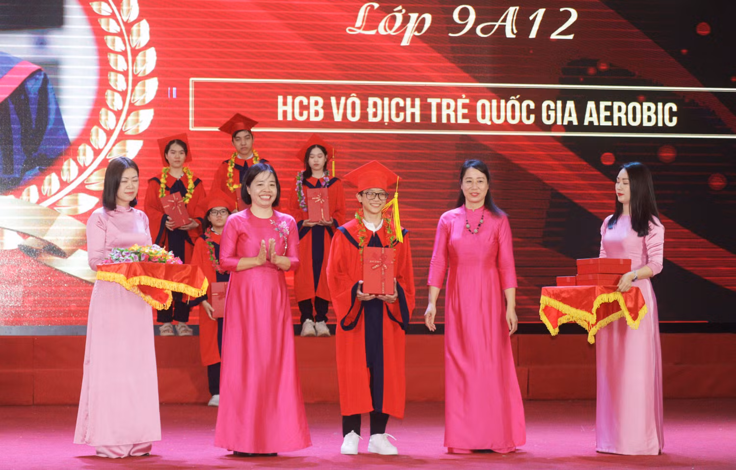 GDVN_thcs-ngo-quyen-bieu-duong-4.jpg