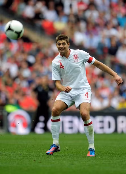 Gerrard xứng đáng là đầu tàu của "Tam sư".