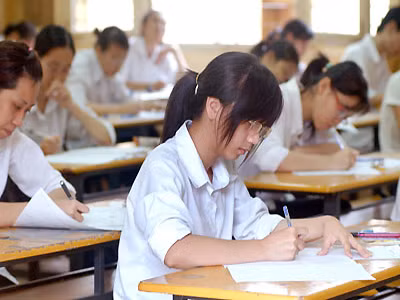 Sở GD-ĐT Hà Nội vừa công bố bảng xếp hạng kết quả thi đại học của học sinh 194 trường THPT. Ảnh minh họa Sở GD-ĐT Hà Nội vừa công bố bảng xếp hạng kết quả thi đại học của học sinh 194 trường THPT. Ảnh minh họa