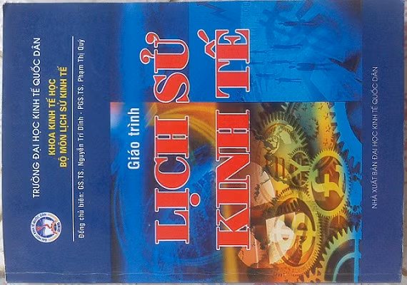 Cuốn sách “Lịch Sử Kinh Tế” do GS.TS Nguyễn Chí Dĩnh và PGS.TS Phạm Thị Quý chủ biên được bán với giá 50.000 đồng (giá bìa là 70.000 đồng). Thế nhưng đúng là tiền nào của ấy, cuốn sách có rất nhiều lỗi khiến người đọc bực bội, tức nổ đom đóm mắt. >>ĐIỂM MẶT CÁC THỦ KHOA ĐẠI HỌC 2012