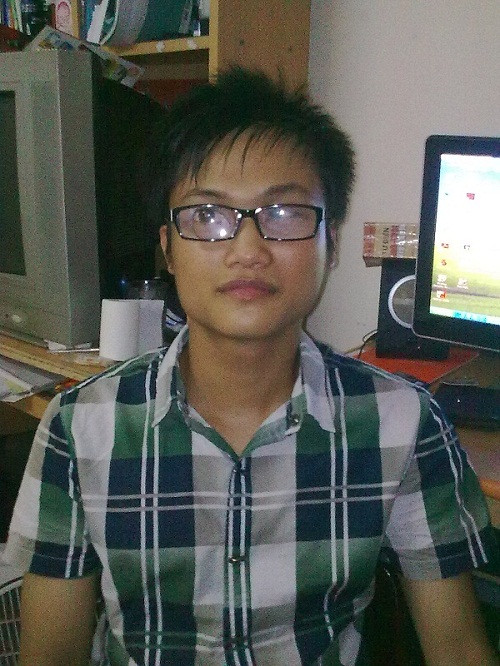 Nghị lực phi thường của chàng trai ĐH Luật Hà Nội