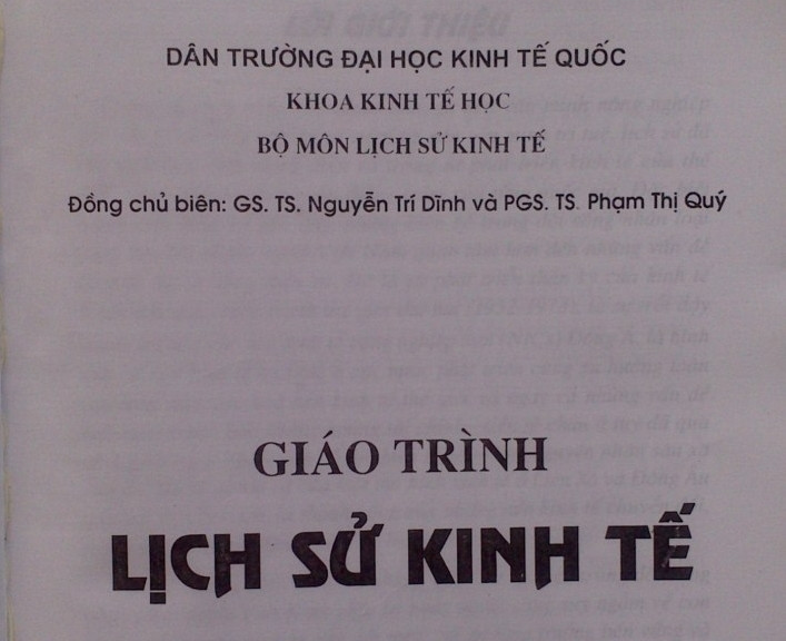 Cười đau bụng, tức nổ mắt với sách in lậu (P1)
