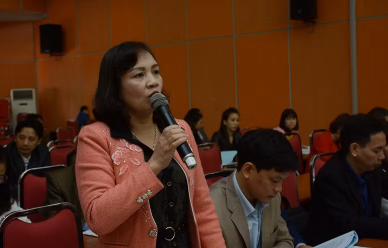 “Lương giáo viên thấp như hiện nay thì hỏi sao nhiều học sinh giỏi không vào sư phạm”, đây là ý kiến của Phó giám đốc Sở Giáo dục và Đào tạo tỉnh Phú Thọ. (Ảnh: Xuân Trung)