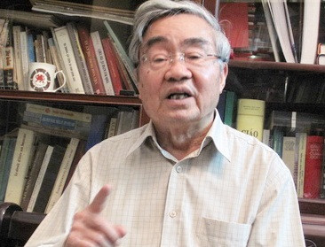 Nguyên Bộ trưởng Giáo dục
