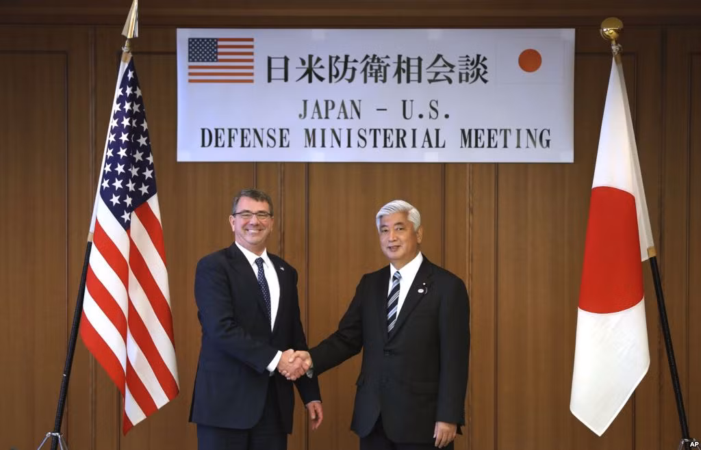 Bộ trưởng Quốc phòng Mỹ Ashton B Carter thăm Nhật Bản