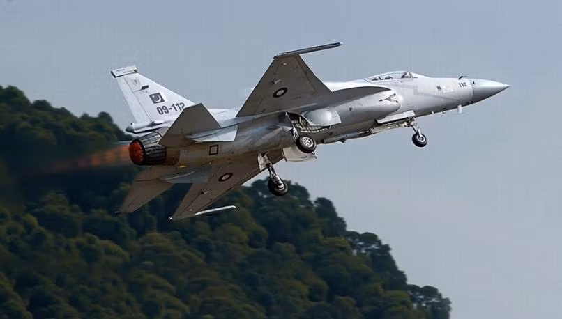 Máy bay chiến đấu hạng nhẹ JF-17 của Không quân Pakistan Máy bay chiến đấu hạng nhẹ JF-17 của Không quân Pakistan