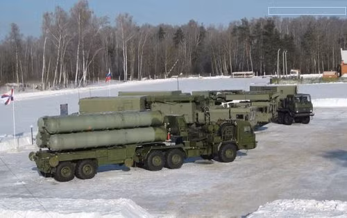 Hệ thống tên lửa phòng không hiện đại S-400 Nga Hệ thống tên lửa phòng không hiện đại S-400 Nga