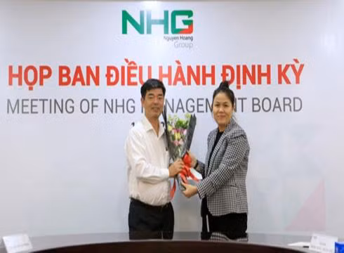 Phó Giáo sư Thái Bá Cần là Giám đốc Ban Đại học của Tập đoàn giáo dục Nguyễn Hoàng (ảnh: NHG)